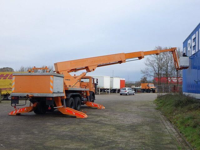 Mercedes-Benz 2222 6x4, Ruthmann, 28m. 3. Sitz - Коленчатый подъемник: фото 4 Mercedes-Benz 2222 6x4, Ruthmann, 28m. 3. Sitz - Коленчатый подъемник: фото 4