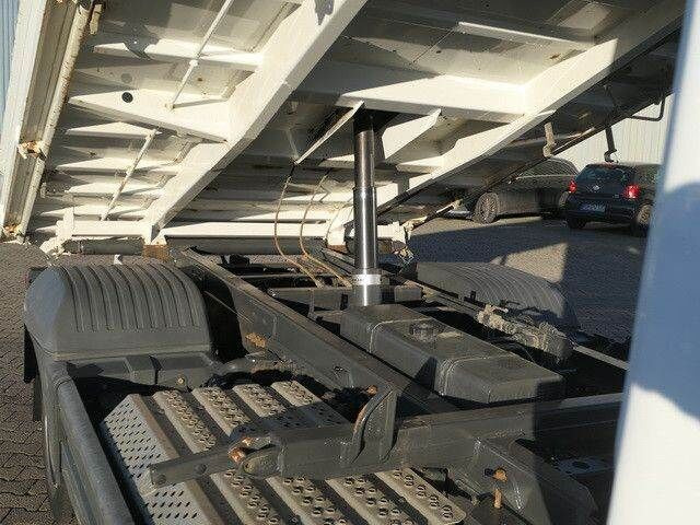 Mercedes-Benz 818 K Atego 4x2, Meiller, AHK, 3. Sitz, 168tkm. - Самосвал: фото 2 Mercedes-Benz 818 K Atego 4x2, Meiller, AHK, 3. Sitz, 168tkm. - Самосвал: фото 2