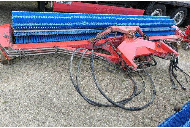 Schmidt CJS 914 Super Walzenbürste, Kehrbesen, 4.2mtr. - Щетка: фото 5 Schmidt CJS 914 Super Walzenbürste, Kehrbesen, 4.2mtr. - Щетка: фото 5