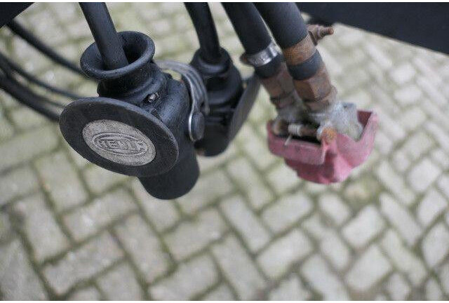 Прицеп-контейнеровоз/ Сменный кузов Schütte ANH 218, Außenroller, Container, Luftfe.: фото 8