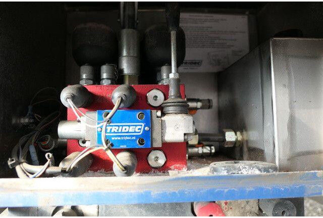 Schütte SAL35, Tiefbett 8,7m, 2x gelenkt, BPW - Низкорамный полуприцеп: фото 4 Schütte SAL35, Tiefbett 8,7m, 2x gelenkt, BPW - Низкорамный полуприцеп: фото 4