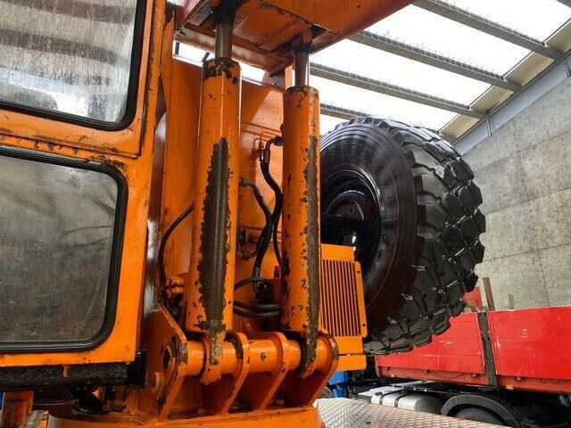 Unimog U 1450 4x4, Kran, Seilwinde - Строительная техника: фото 5 Unimog U 1450 4x4, Kran, Seilwinde - Строительная техника: фото 5