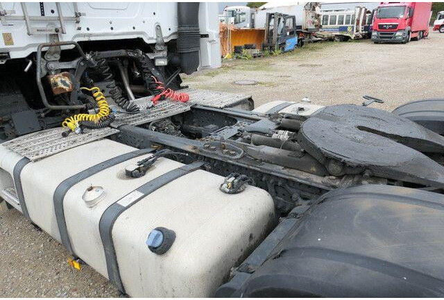 Mercedes-Benz 1843 Actros 4x2, Retarder, 2x Tank, AC, Lowliner - Тягач: фото 4 Mercedes-Benz 1843 Actros 4x2, Retarder, 2x Tank, AC, Lowliner - Тягач: фото 4