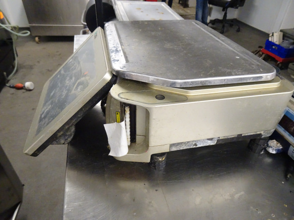 Balance, marque DIGI
type : SM-5500B
numéro : 14921442
max : 6-1Nce, marque DIGI
type : SM-5500B
numéro : 14921442
marque DIGI
type : SM-5500B
numéro : bmarqa Pe : Sm-5500B
Numéro : 14921442
Max : 6- - Пищевое оборудование: фото 2 Balance, marque DIGI
type : SM-5500B
numéro : 14921442
max : 6-1Nce, marque DIGI
type : SM-5500B
numéro : 14921442
marque DIGI
type : SM-5500B
numéro : bmarqa Pe : Sm-5500B
Numéro : 14921442
Max : 6- - Пищевое оборудование: фото 2