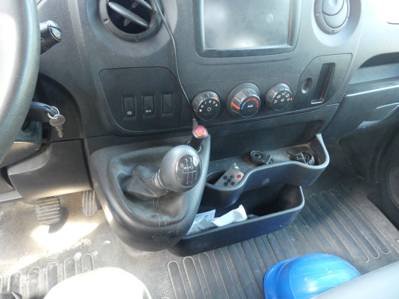 Camionnette tribenne Renault Master (2017-159.080 km) - Другая техника: фото 5 Camionnette tribenne Renault Master (2017-159.080 km) - Другая техника: фото 5