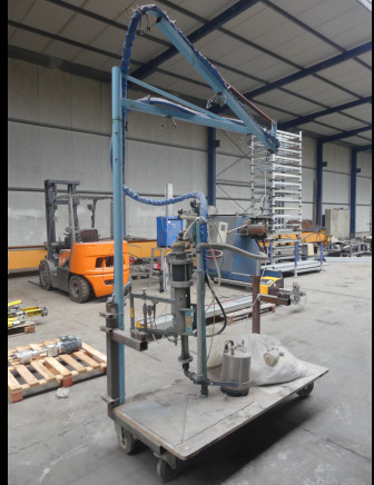 Металлообрабатывающий станок Machine de pulvérisation de polyester mvp Venus Gusmer: фото 1