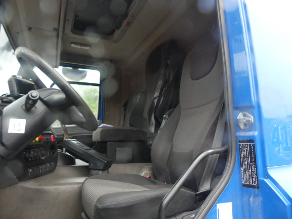 REF:05-BHS-7 - Camion poubelle DAF CF290FAG (2016-200.697 km) - Мусоровоз: фото 5 REF:05-BHS-7 - Camion poubelle DAF CF290FAG (2016-200.697 km) - Мусоровоз: фото 5