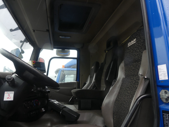 REF:BZ-DF-46 - Camion poubelle DAF FAG CF75 (2011-333.637 km) - Мусоровоз: фото 4 REF:BZ-DF-46 - Camion poubelle DAF FAG CF75 (2011-333.637 km) - Мусоровоз: фото 4