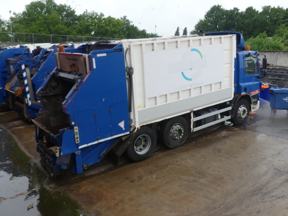 REF:BZ-NG-30 - Camion poubelle DAF FAG CF 75 (2011-465.671 km) - Мусоровоз: фото 3 REF:BZ-NG-30 - Camion poubelle DAF FAG CF 75 (2011-465.671 km) - Мусоровоз: фото 3