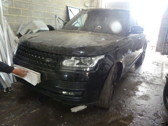 Voiture Landrover LG (2014-271.976 km) - Легковой автомобиль: фото 1 Voiture Landrover LG (2014-271.976 km) - Легковой автомобиль: фото 1
