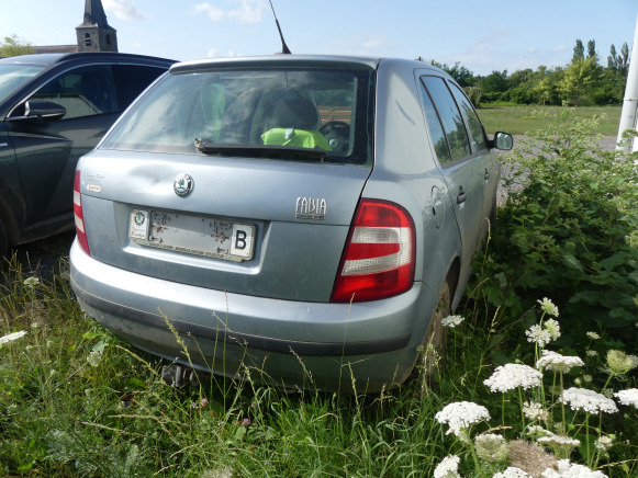 Voiture Skoda Fabia (2004-189.523 km) - Легковой автомобиль: фото 4 Voiture Skoda Fabia (2004-189.523 km) - Легковой автомобиль: фото 4