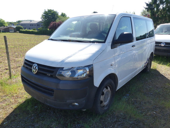 Voiture Volkswagen Kombi (2014-266.962 km) - Легковой автомобиль: фото 1 Voiture Volkswagen Kombi (2014-266.962 km) - Легковой автомобиль: фото 1