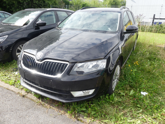 Voiture break Skoda Octavia Combi (2015-167.000 km) - Легковой автомобиль: фото 1 Voiture break Skoda Octavia Combi (2015-167.000 km) - Легковой автомобиль: фото 1
