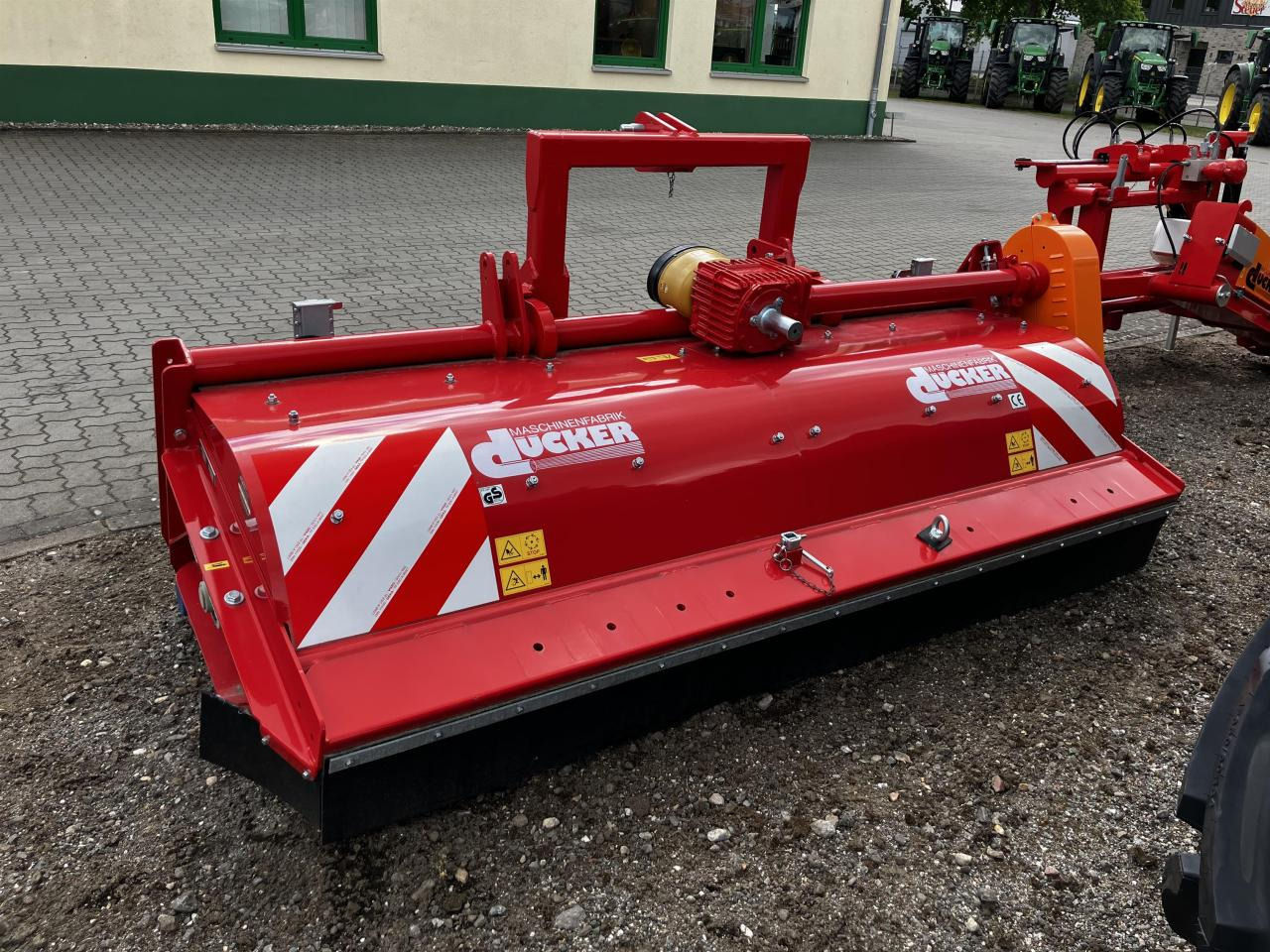 Dücker UM-27 - Косилка-измельчитель: фото 4 Dücker UM-27 - Косилка-измельчитель: фото 4