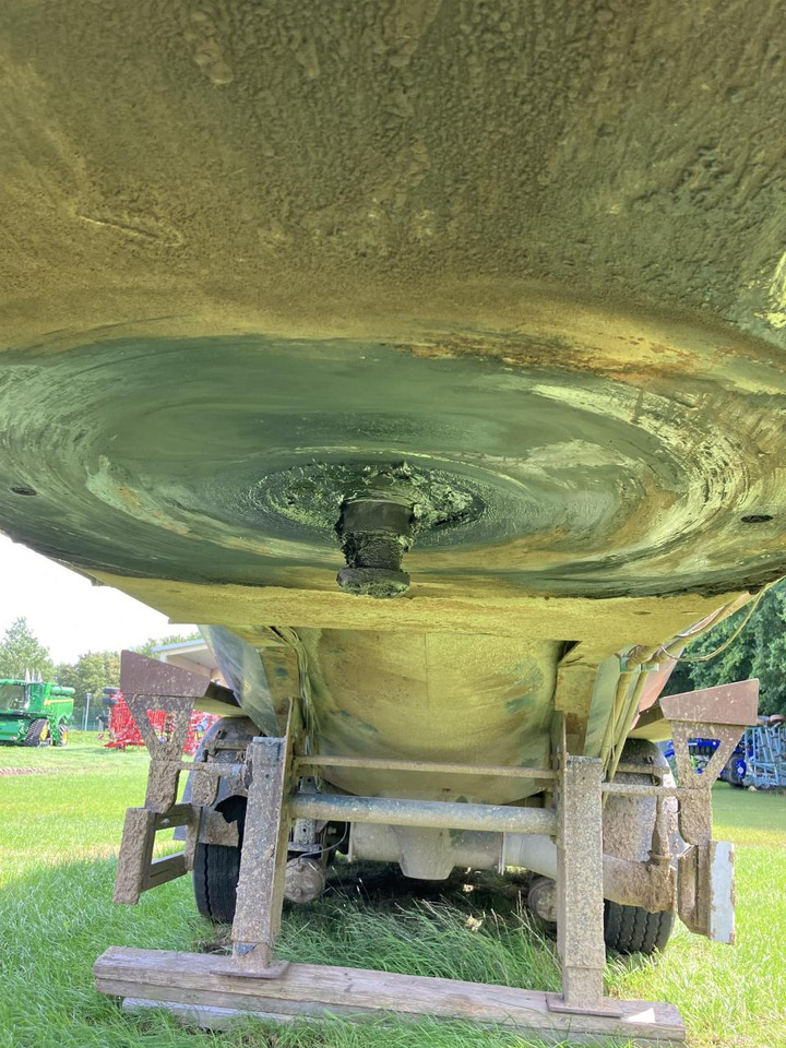 EMEK SLB 3 - Техника для внесения удобрений: фото 4 EMEK SLB 3 - Техника для внесения удобрений: фото 4