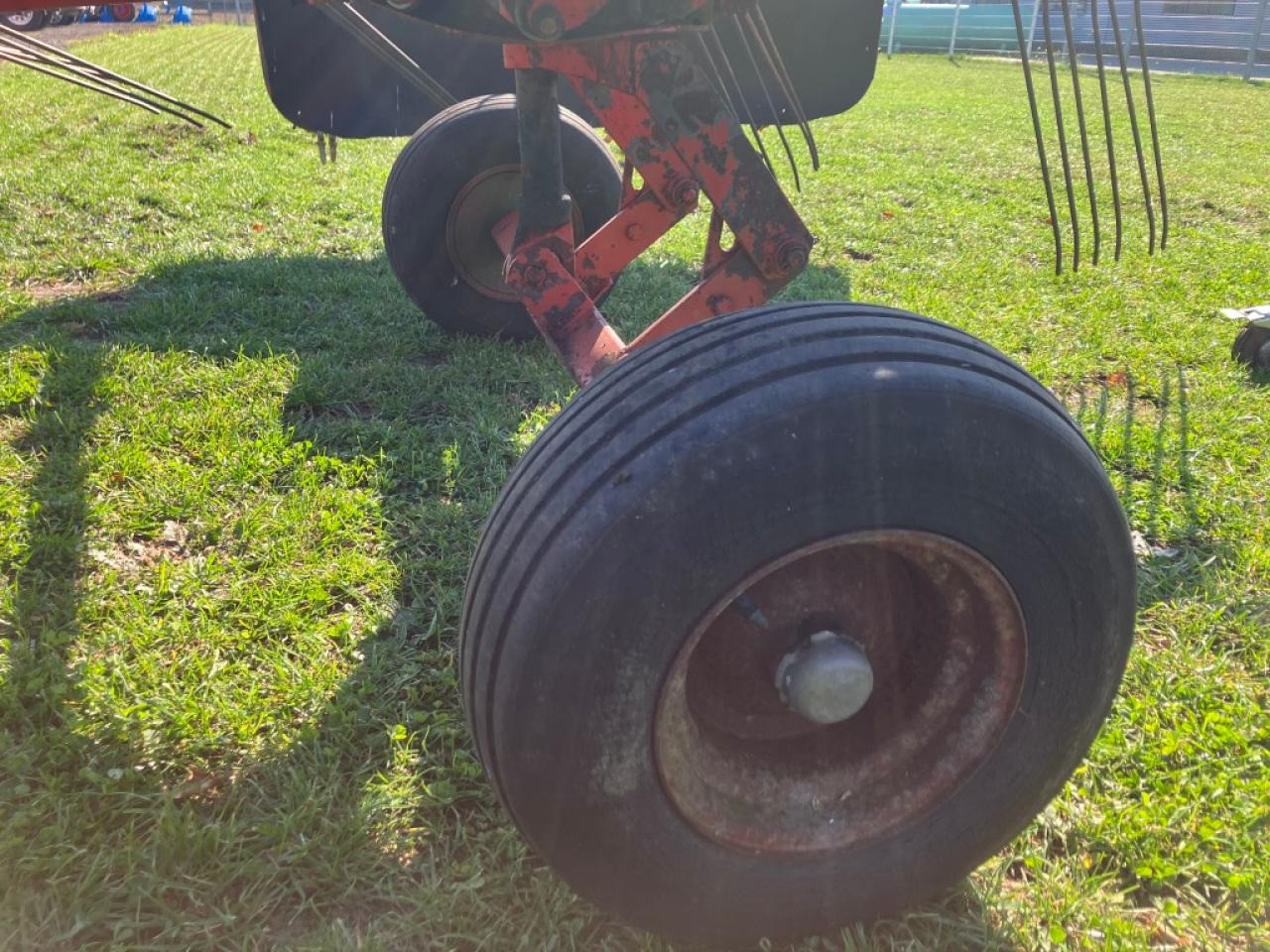 Fella TS 325 - Сеноворошилка: фото 5 Fella TS 325 - Сеноворошилка: фото 5