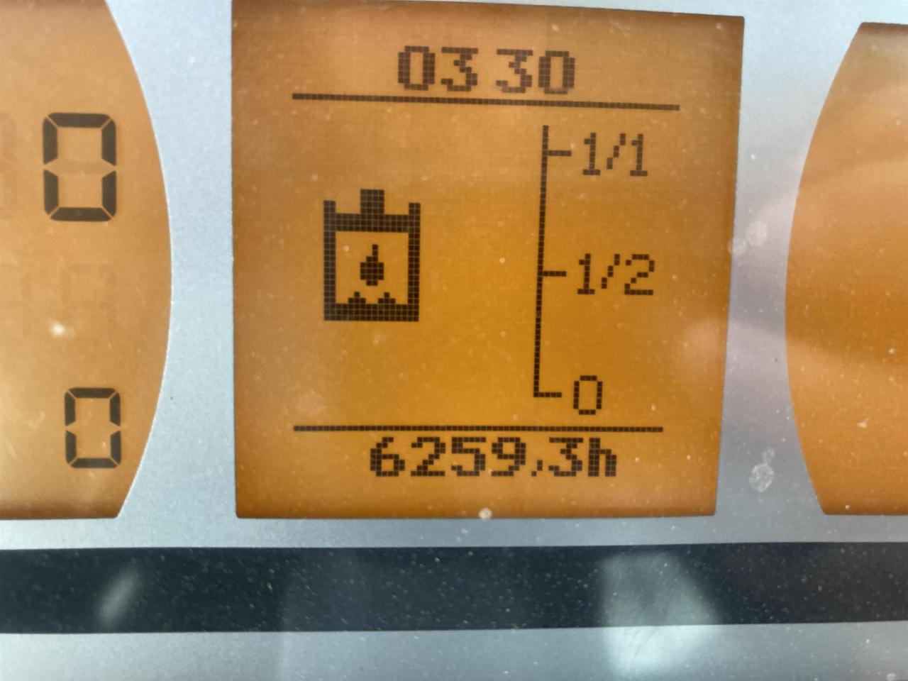 Трактор Fendt 828 Profi Plus: фото 12 Трактор Fendt 828 Profi Plus: фото 12