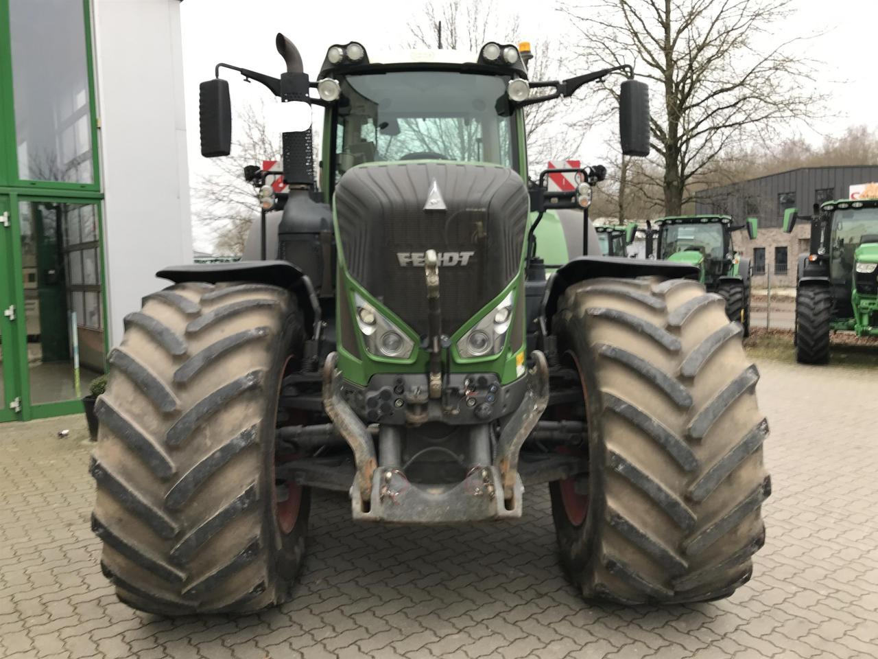 Fendt 933 Profi Plus - Трактор: фото 3 Fendt 933 Profi Plus - Трактор: фото 3