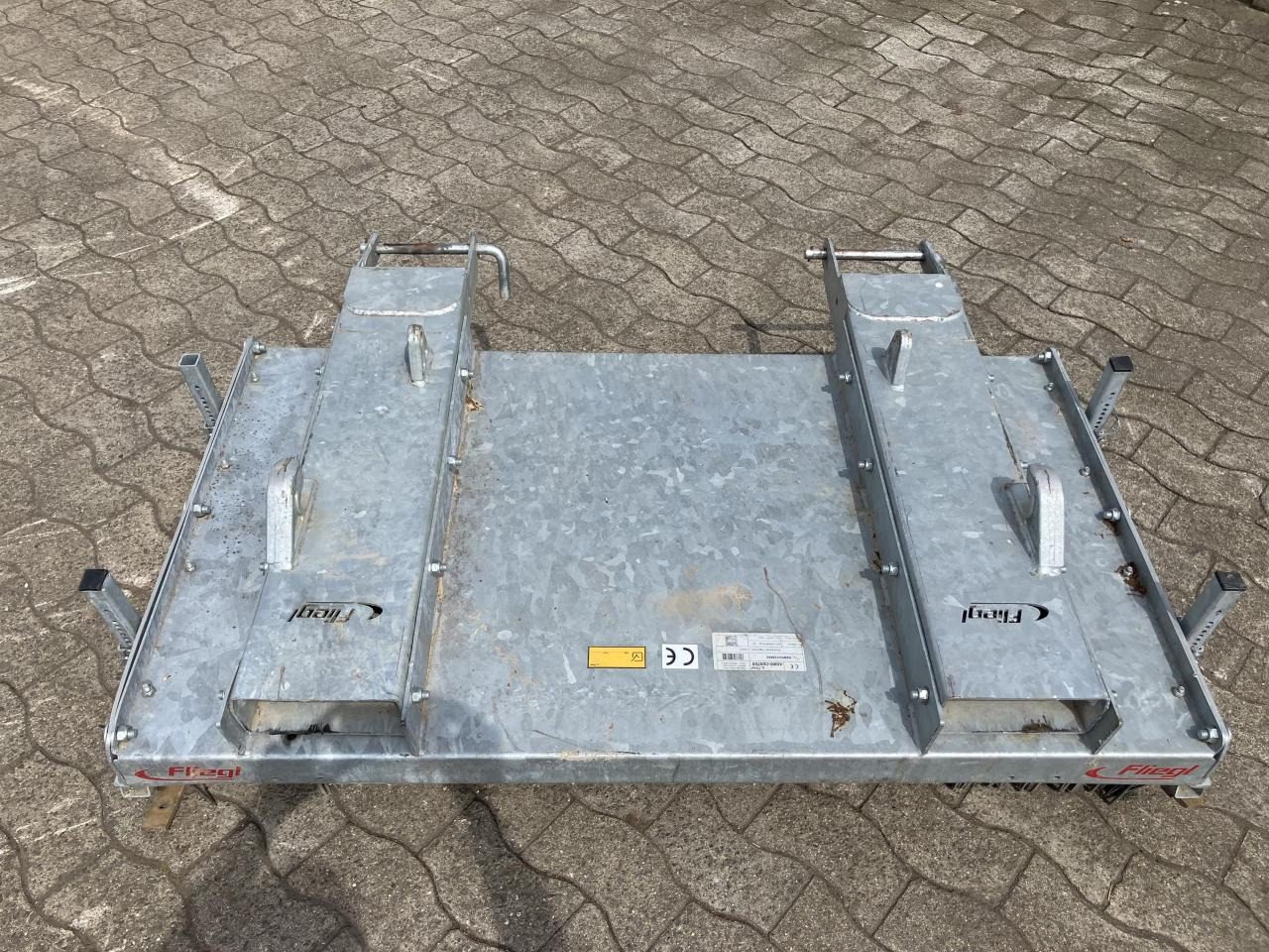 Fliegl Löwe 1,50m - Щетка для Коммунальной и специальной техники: фото 5 Fliegl Löwe 1,50m - Щетка для Коммунальной и специальной техники: фото 5