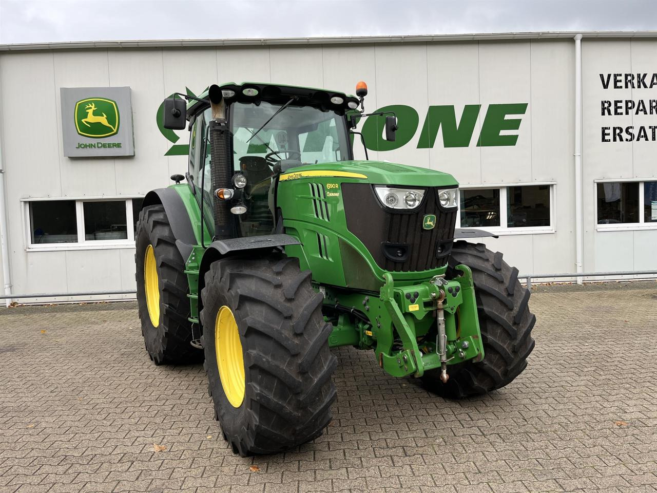 John Deere 6190R - Трактор: фото 1 John Deere 6190R - Трактор: фото 1