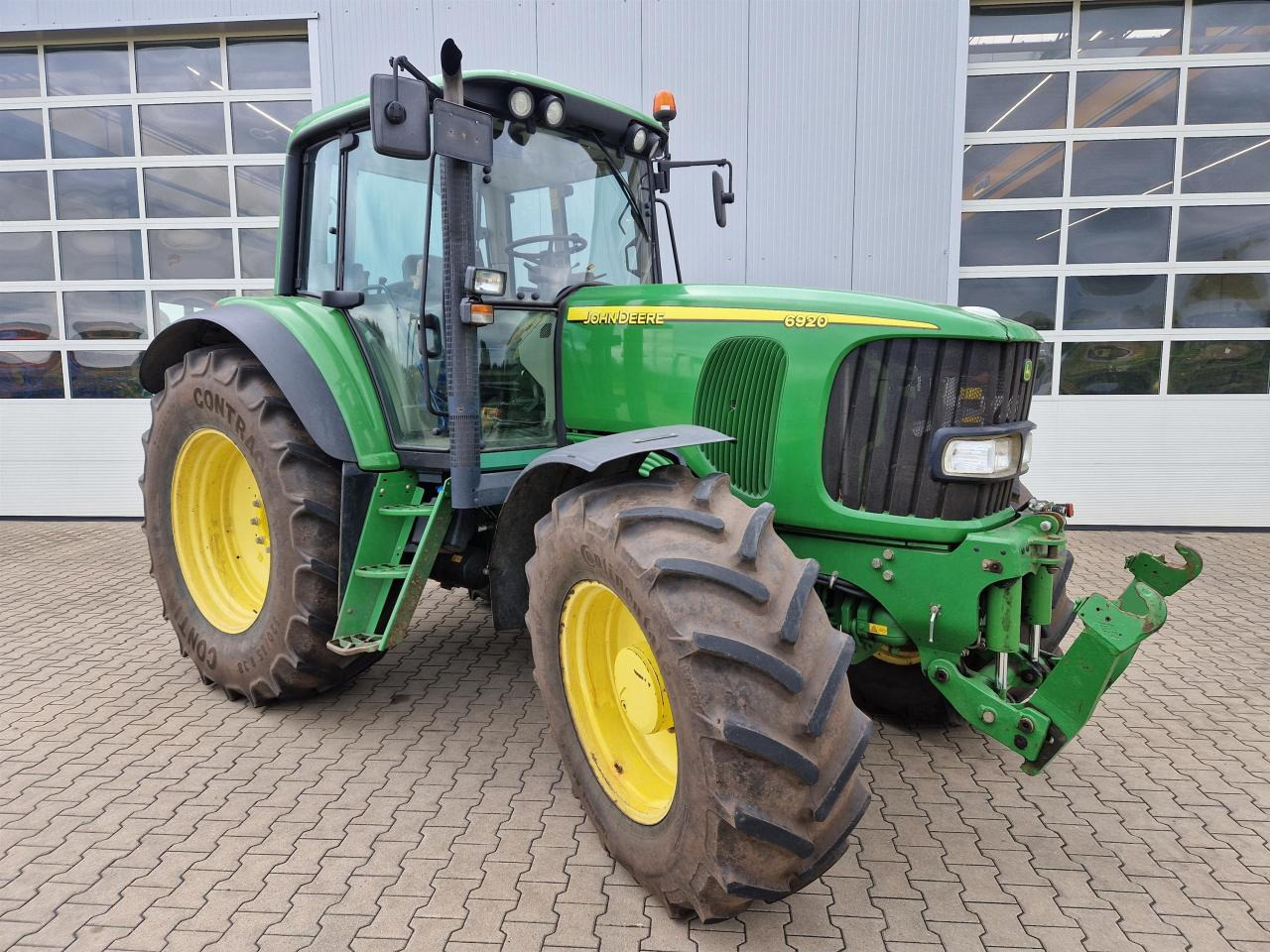 John Deere 6920 - Трактор: фото 2 John Deere 6920 - Трактор: фото 2