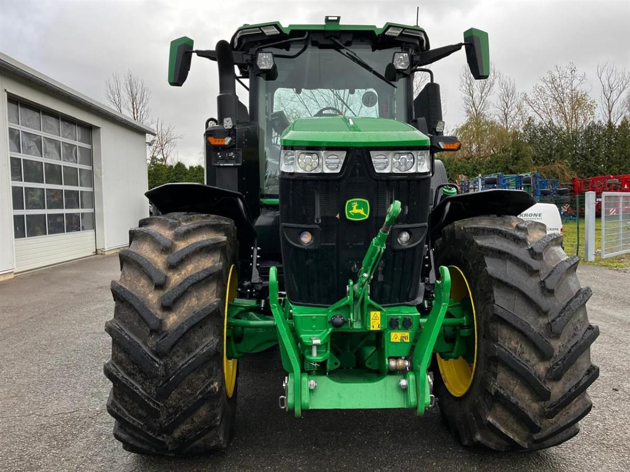 John Deere 7R 350 - Трактор: фото 4 John Deere 7R 350 - Трактор: фото 4