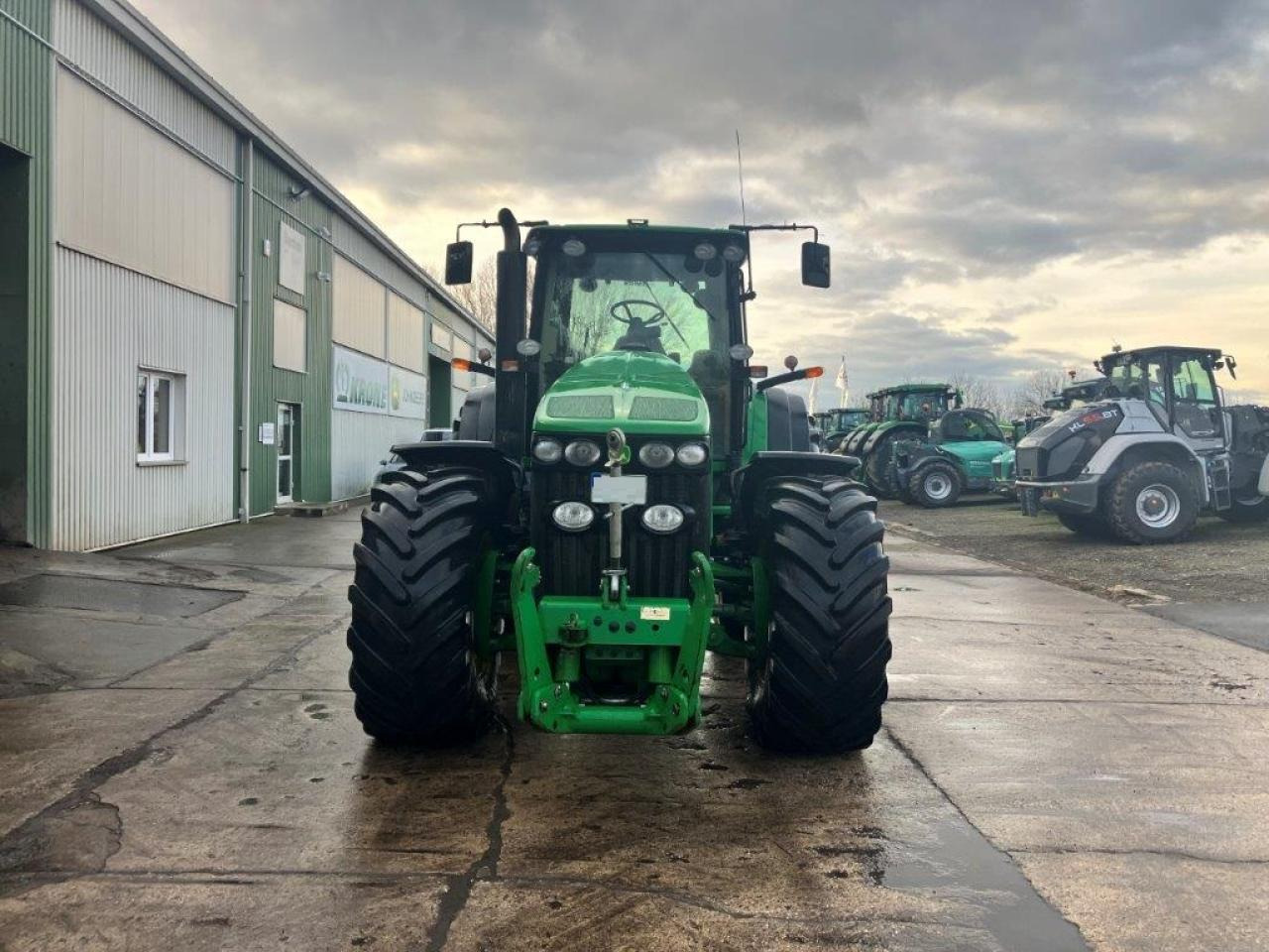 John Deere 8430 - Трактор: фото 2 John Deere 8430 - Трактор: фото 2
