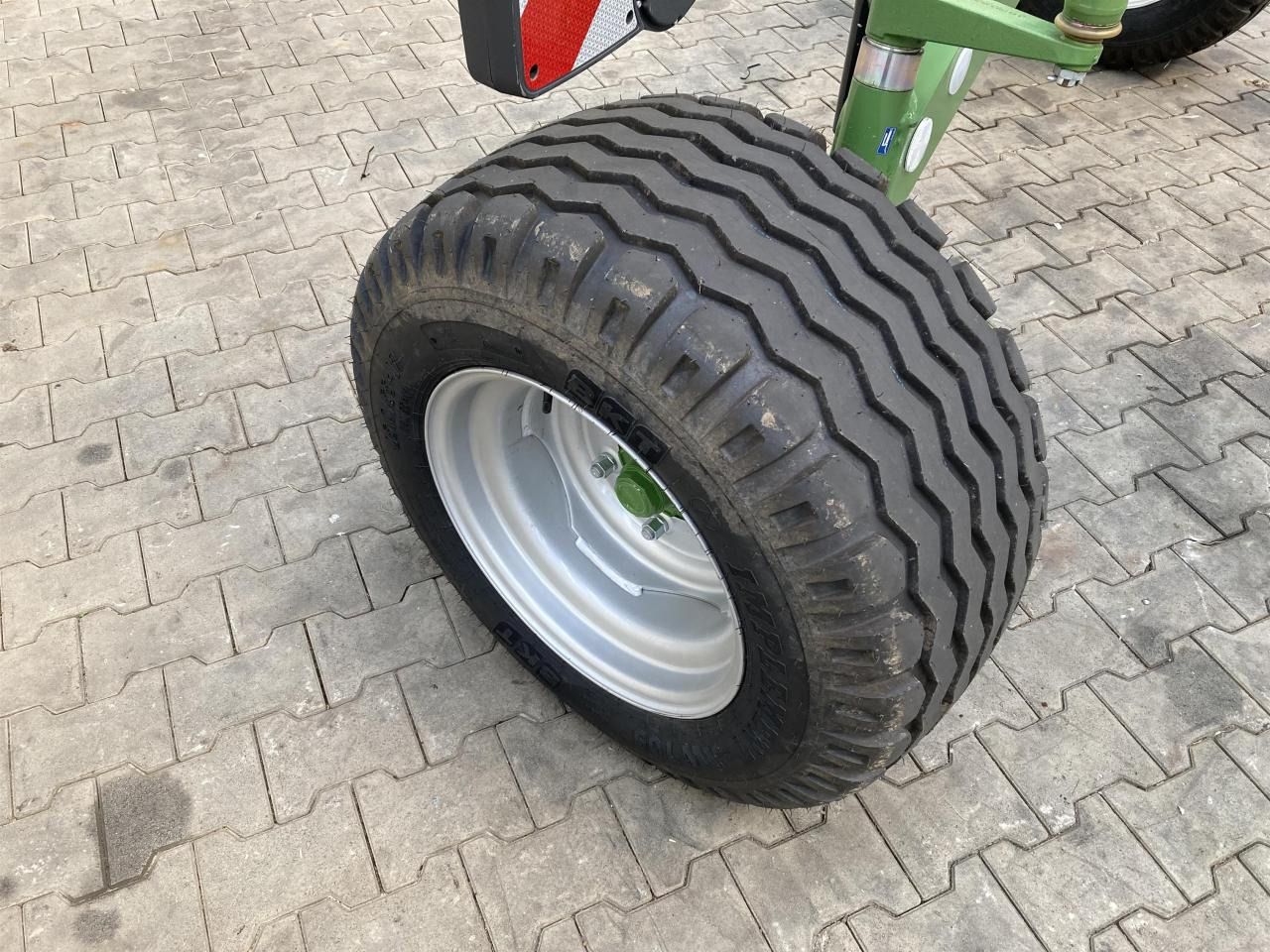 Krone Swadro TS 620 Twin - Сеноворошилка: фото 3 Krone Swadro TS 620 Twin - Сеноворошилка: фото 3