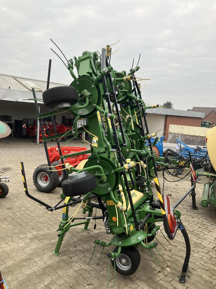 Krone Vendro 1020 - Сеноворошилка: фото 4 Krone Vendro 1020 - Сеноворошилка: фото 4