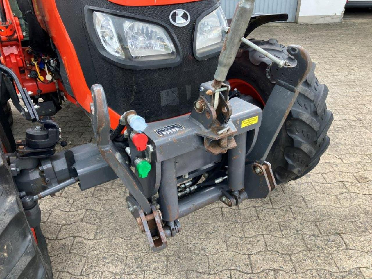Kubota 7040 Hydro-Shift - Трактор: фото 3 Kubota 7040 Hydro-Shift - Трактор: фото 3