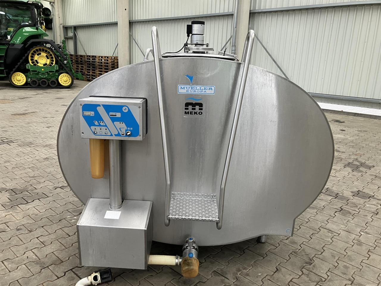 Müller O-800, ca. 3.330 Ltr. - Доильное оборудование: фото 1 Müller O-800, ca. 3.330 Ltr. - Доильное оборудование: фото 1