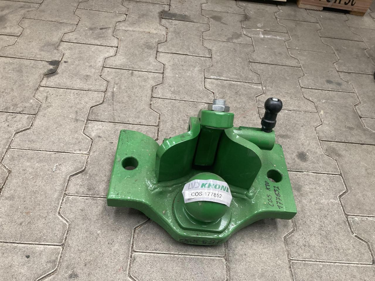 John Deere K80 - Навесное оборудование: фото 1 John Deere K80 - Навесное оборудование: фото 1