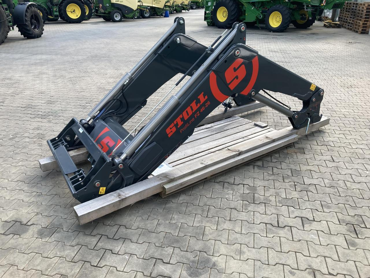 Stoll FZ 46-26.1 - Фронтальный погрузчик для трактора: фото 2 Stoll FZ 46-26.1 - Фронтальный погрузчик для трактора: фото 2