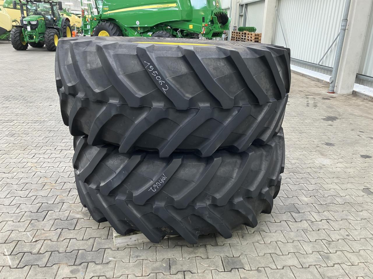 Trelleborg 710/70R42 - Шина для Сельскохозяйственной техники: фото 1 Trelleborg 710/70R42 - Шина для Сельскохозяйственной техники: фото 1