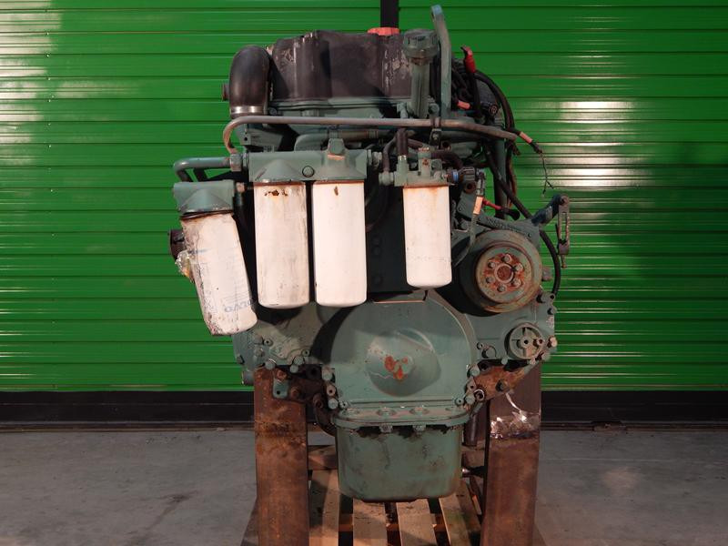 Engine VOLVO A40D D12CACE2 - Двигатель для Строительной техники: фото 4 Engine VOLVO A40D D12CACE2 - Двигатель для Строительной техники: фото 4