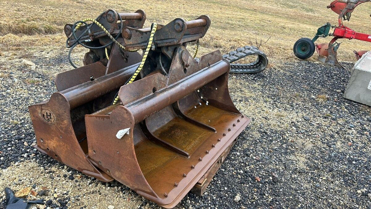 - Ковш для экскаватора: фото 1 - Ковш для экскаватора: фото 1