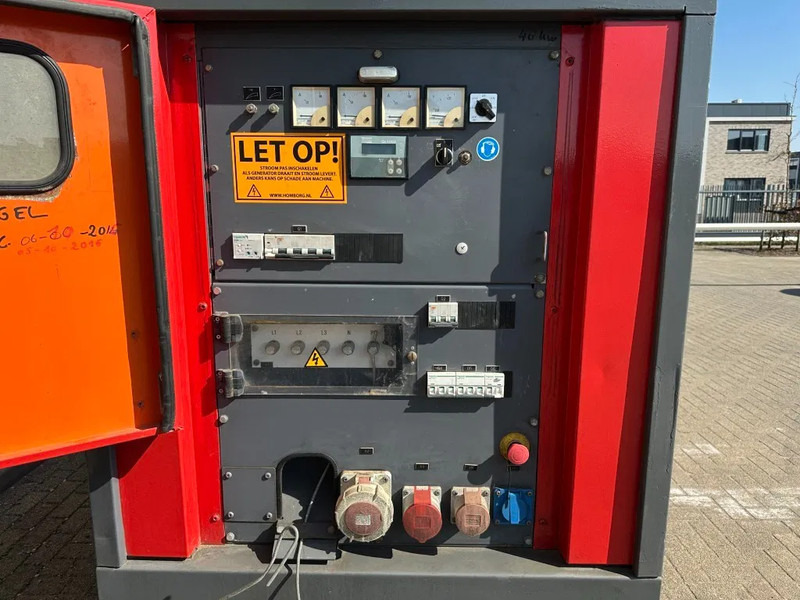 Atlas-Copco QAS 60 Perkins Stamford 60 kVA Silent Rental generatorset - Электрогенератор: фото 5 Atlas-Copco QAS 60 Perkins Stamford 60 kVA Silent Rental generatorset - Электрогенератор: фото 5