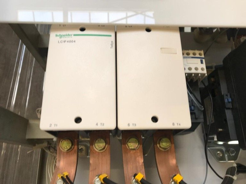 Automatisch Netovername Paneel 1000 Ampère ATS paneel als nieuw ! - Электрогенератор: фото 3 Automatisch Netovername Paneel 1000 Ampère ATS paneel als nieuw ! - Электрогенератор: фото 3