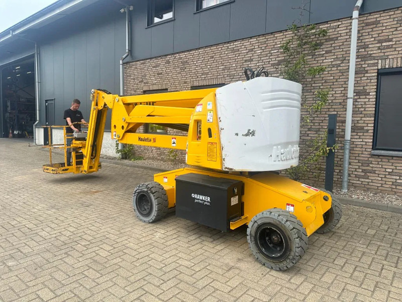 Haulotte HA15IP 15 meter werkhoogte Knikarm Elektra Hoogwerker as New ! Accu 2020 - Коленчатый подъемник: фото 5 Haulotte HA15IP 15 meter werkhoogte Knikarm Elektra Hoogwerker as New ! Accu 2020 - Коленчатый подъемник: фото 5