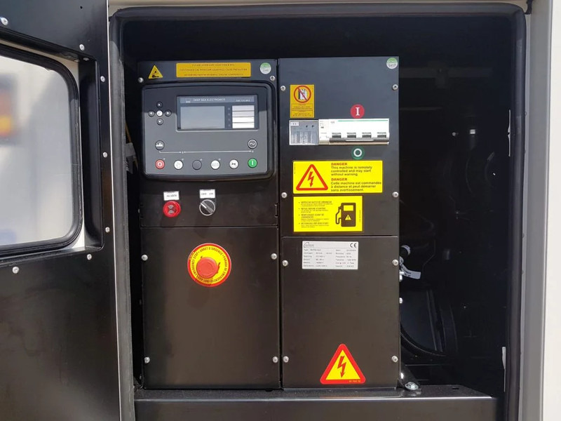 Himoinsa HFW60 Iveco Stamford 60 kVA Supersilent generatorset New ! - Электрогенератор: фото 5 Himoinsa HFW60 Iveco Stamford 60 kVA Supersilent generatorset New ! - Электрогенератор: фото 5