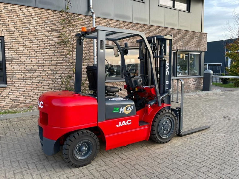 Новый Дизельный погрузчик Isuzu JAC CPCD30 3 ton Triplex Freelift Sideshift Diesel Heftruck New !: фото 18 Новый Дизельный погрузчик Isuzu JAC CPCD30 3 ton Triplex Freelift Sideshift Diesel Heftruck New !: фото 18