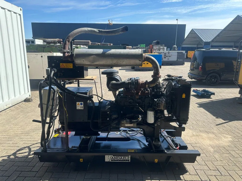 Iveco FPT NEF45 SM1A.A007 Himoinsa Stamford 66 kVA generatorset - Электрогенератор: фото 5 Iveco FPT NEF45 SM1A.A007 Himoinsa Stamford 66 kVA generatorset - Электрогенератор: фото 5