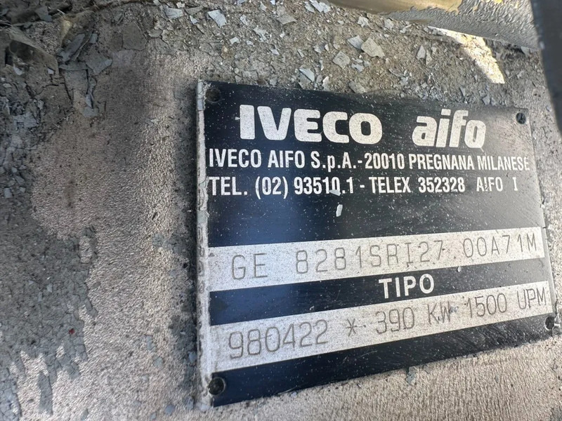 Iveco GE 8281 SRI27 00A71 Mecc Alte Spa 450 kVA generatorset ex Emergency 160 hours - Электрогенератор: фото 3 Iveco GE 8281 SRI27 00A71 Mecc Alte Spa 450 kVA generatorset ex Emergency 160 hours - Электрогенератор: фото 3