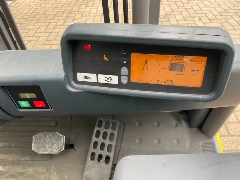 Вилочный погрузчик Jungheinrich EFG 216K 1.6 ton Triplex Freelift Sideshift Elektra Heftruck Accu 2020: фото 9 Вилочный погрузчик Jungheinrich EFG 216K 1.6 ton Triplex Freelift Sideshift Elektra Heftruck Accu 2020: фото 9