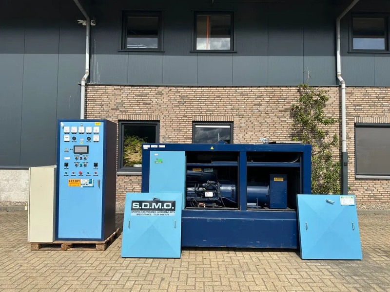 SDMO VM Leroy Somer 30 kVA Silent noodstroom generatorset - Электрогенератор: фото 4 SDMO VM Leroy Somer 30 kVA Silent noodstroom generatorset - Электрогенератор: фото 4