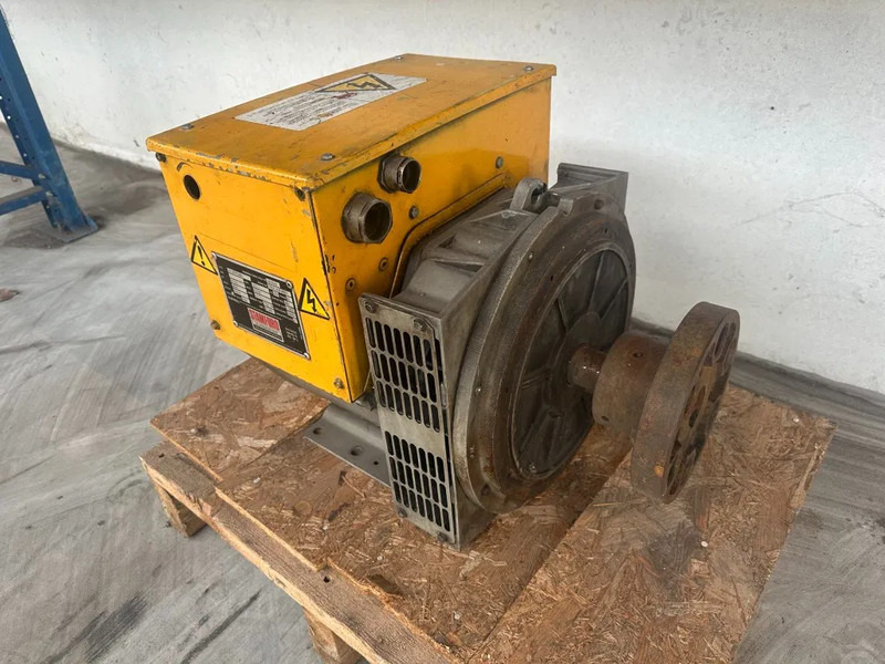 Stamford BC.I164D2 15 kVa Stamford Dubbel gelagerd Double Bearing generatordeel Alternator - Электрогенератор: фото 2 Stamford BC.I164D2 15 kVa Stamford Dubbel gelagerd Double Bearing generatordeel Alternator - Электрогенератор: фото 2