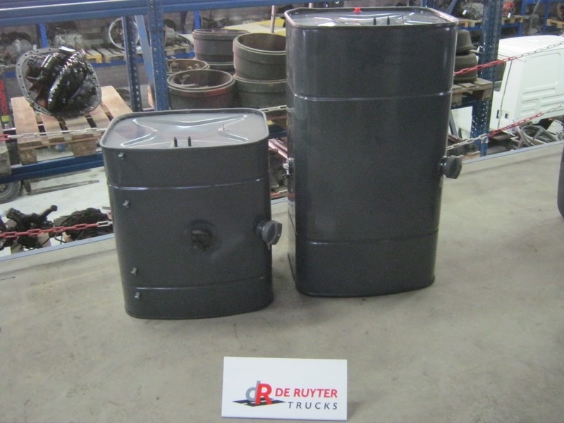 DAF Brandstoftanks voor LF - Топливный бак для Грузовиков: фото 3 DAF Brandstoftanks voor LF - Топливный бак для Грузовиков: фото 3