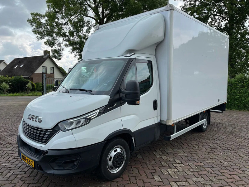 Iveco Daily 35C16 Achterdeuren (15 diverse modellen op voorraad) - Малотоннажный фургон, Грузопассажирский фургон: фото 1 Iveco Daily 35C16 Achterdeuren (15 diverse modellen op voorraad) - Малотоннажный фургон, Грузопассажирский фургон: фото 1