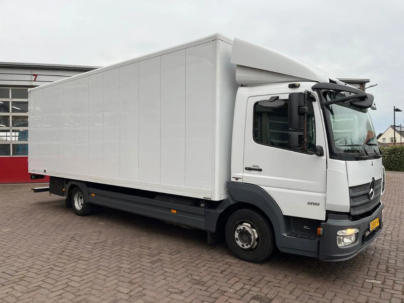 Mercedes-Benz Atego 816 - Грузовик с закрытым кузовом: фото 1 Mercedes-Benz Atego 816 - Грузовик с закрытым кузовом: фото 1