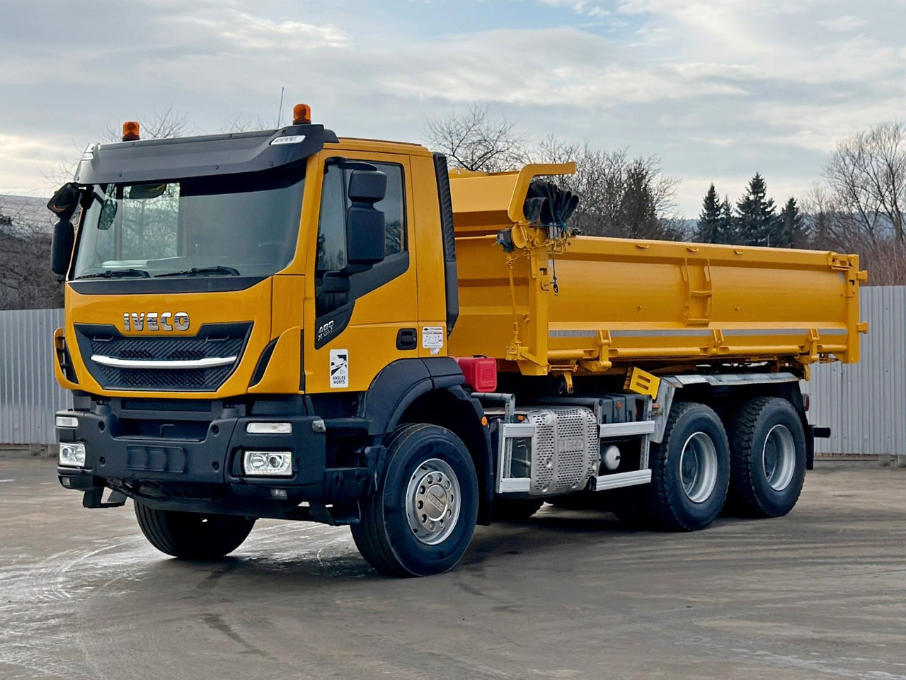 Iveco STRALIS X WAY 480* KIPPER * 6x4 * TOPZUSTAND - Самосвал, Автоманипулятор: фото 5 Iveco STRALIS X WAY 480* KIPPER * 6x4 * TOPZUSTAND - Самосвал, Автоманипулятор: фото 5